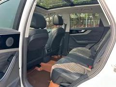 2022 Hongqi HS5 2.0T, белый — фото 9