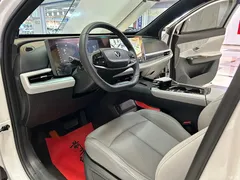 2023 Changan UNI-T second generation 1.5T premium model, белый — фото 4