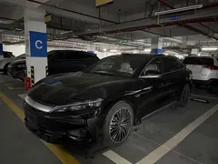 2025 BYD Han 125KM, чёрный — фото 1