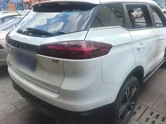 2022 Geely Atlas 1.8TD DCT, белый — фото 5