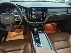 2024 Volvo XC60 4WD Luxury, чёрный — фото 14