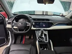 2022 Geely Atlas 1.8TD DCT, белый — фото 10