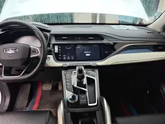 2022 Geely Atlas 1.8TD DCT, белый — фото 13