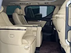 2021 Toyota Alphard Hybrid 2.5L Premium — фото 9