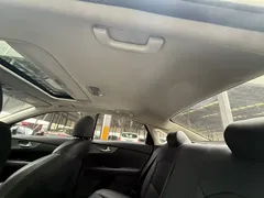 2020 Kia Cerato 1.5L CVT Sunroof, белый — фото 9