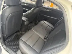 2020 Kia Cerato 1.5L CVT Sunroof, белый — фото 17
