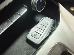 2020 Geely Coolray 240T DCT, белый — фото 17