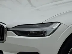 2021 Volvo XC60 T5 4WD Luxury, белый — фото 8