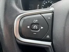 2021 Volvo XC60 T5 4WD Luxury, белый — фото 33