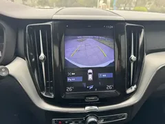 2021 Volvo XC60 T5 4WD Luxury, белый — фото 35