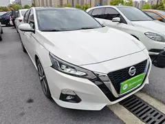 2021 Nissan Teana 2.0L XL Comfort, белый — фото 4