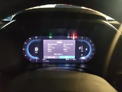 2023 Volvo XC40 Sport, зелёный — фото 8