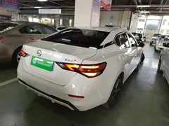 2022 Nissan Sylphy 1.6L XL CVT, белый — фото 7