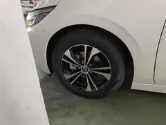 2022 Nissan Sylphy 1.6L XL CVT, белый — фото 23