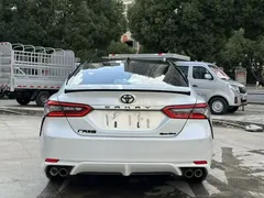 2023 Toyota Camry 2.0S Knight, белый — фото 5