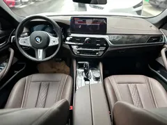 2022 BMW 5 Series 5 525Li M, белый — фото 4