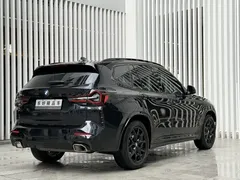 2022 BMW X3 xDrive25i M, чёрный — фото 14
