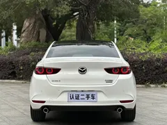 2023 Mazda 3 2.0L AT, белый — фото 6