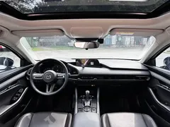 2023 Mazda 3 2.0L AT, белый — фото 10