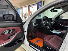 2023 BMW 3 Series 320Li M Sport Package, белый — фото 7