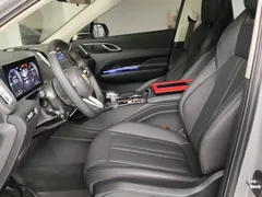 2024 Hongqi HS3 PHEV 115km — фото 11