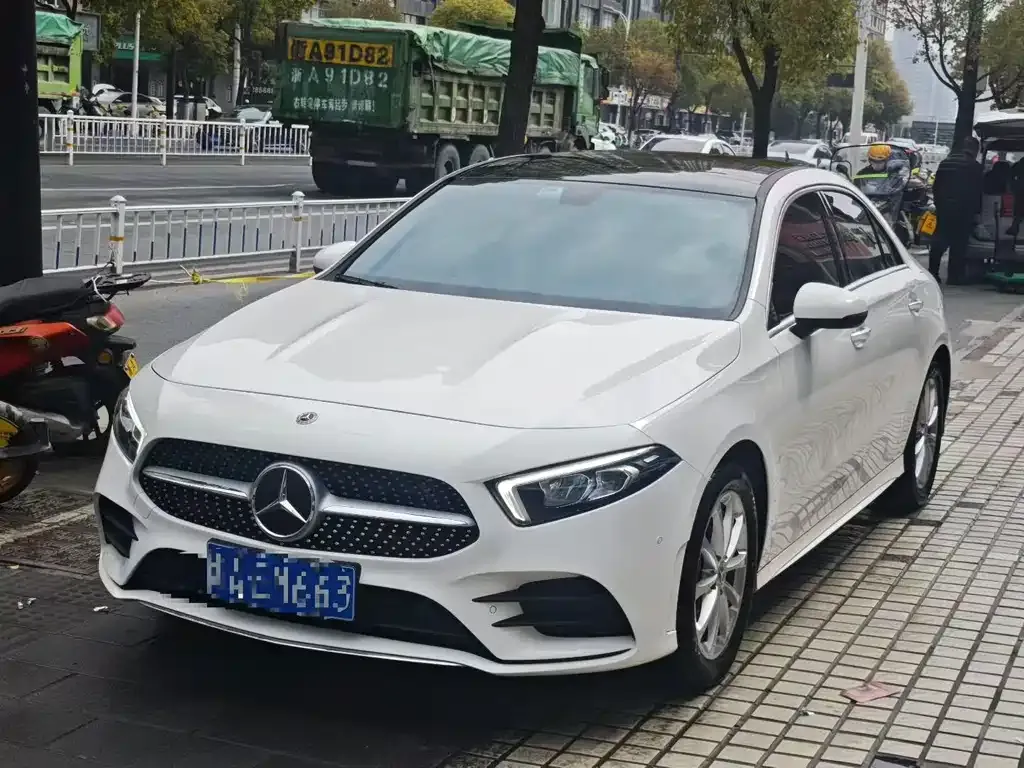 2021 Mercedes-Benz A-Class A 200 L