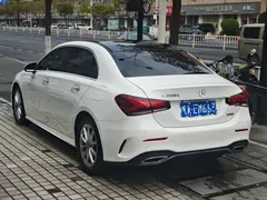 2021 Mercedes-Benz A-Class A 200 L, белый — фото 5