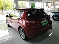 2021 Nissan Tiida 1.6L CVT — фото 5