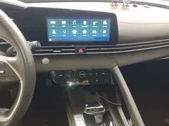 2021 Hyundai Elantra 1.5L CVT LUX Premium, белый — фото 6