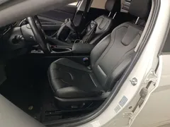 2021 Hyundai Elantra 1.5L CVT LUX Premium, белый — фото 8