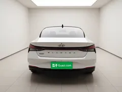 2021 Hyundai Elantra 1.5L CVT LUX Premium, белый — фото 24