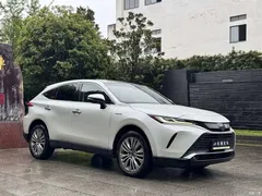 2022 Toyota Harrier Hybrid 2.5L CVT 4WD Premium — фото 3