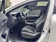 2022 Toyota Harrier Hybrid 2.5L CVT 4WD Premium — фото 5