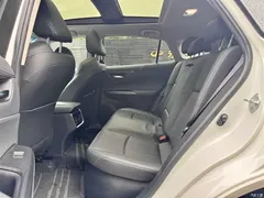 2022 Toyota Harrier Hybrid 2.5L CVT 4WD Premium — фото 6