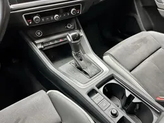 2022 Audi Q3 35 TFSI — фото 17