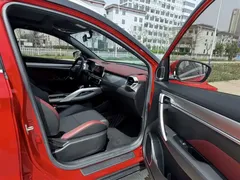 2020 Geely Coolray PRO 260T DCT — фото 13