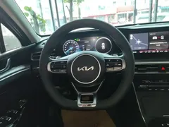 2021 Kia K5 380T GT-Line — фото 11