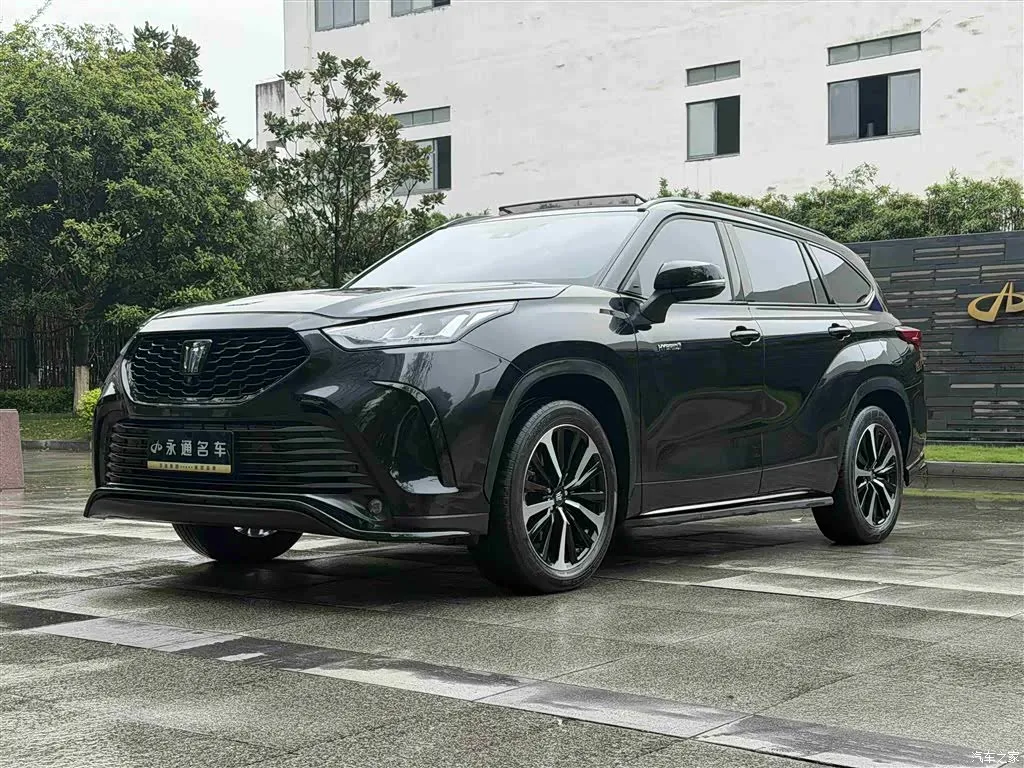 2021 Toyota Crown Kluger 2.5L HEV 4WD Flagship