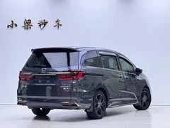 2022 Honda Odyssey 2.0L e:HEV Supreme — фото 3
