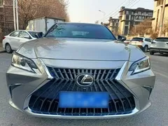 2021 Lexus ES 200 — фото 5