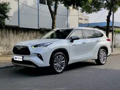 2022 Toyota Highlander Hybrid 2.5L 4WD Premium 7, белый — фото 1