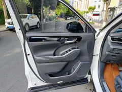2022 Toyota Highlander Hybrid 2.5L 4WD Premium 7, белый — фото 6