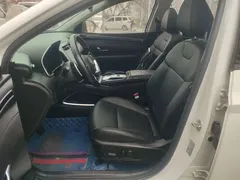 2021 Hyundai Tucson 1.5T DCT GLX Elite, белый — фото 11
