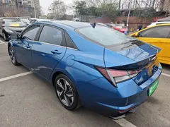 2022 Hyundai Elantra 1.5L CVT GLX Elite, синий — фото 5
