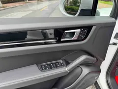 2023 Porsche Cayenne 3.0T, белый — фото 4