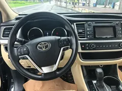 2021 Toyota Highlander 2.0T 4WD Elite 7, чёрный — фото 7