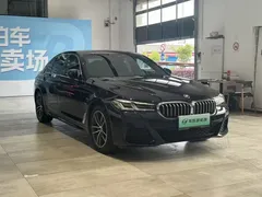 2022 BMW 5 Series 5 535Le M, чёрный — фото 3