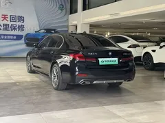 2022 BMW 5 Series 5 535Le M, чёрный — фото 9