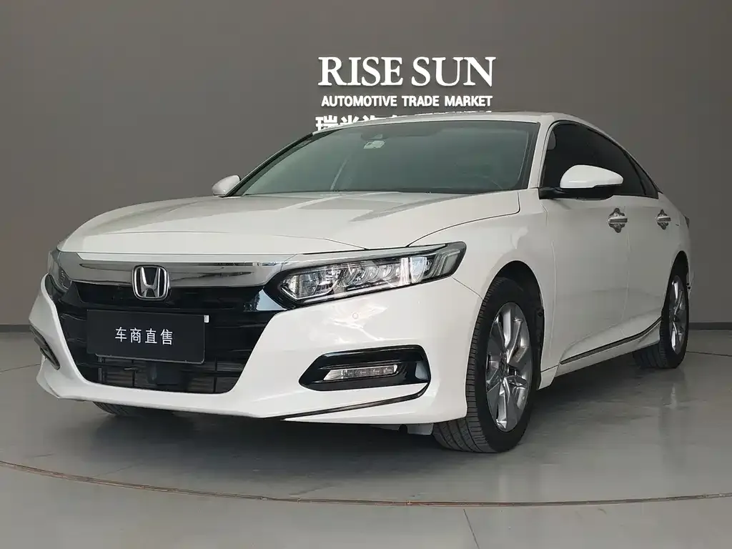 2018 Honda Accord 260TURBO Luxury VI