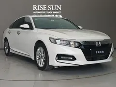 2018 Honda Accord 260TURBO Luxury VI, белый — фото 4